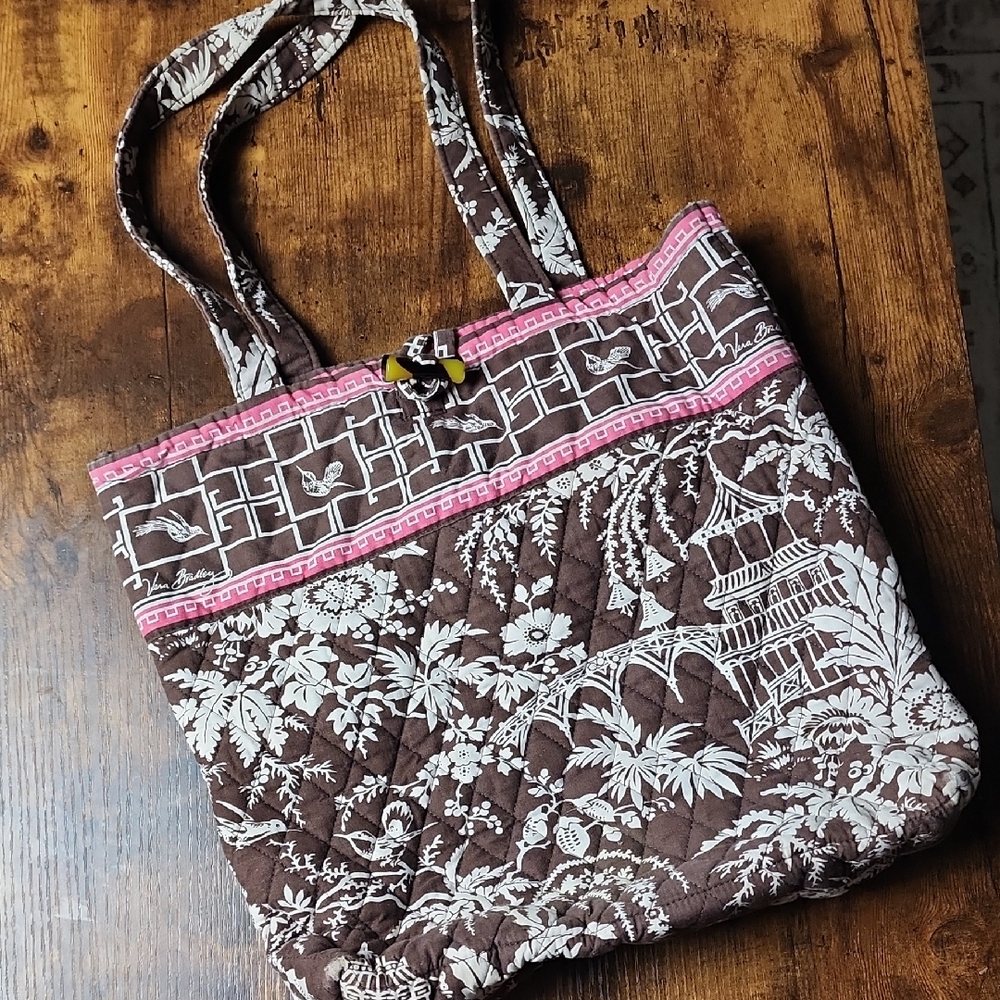 VERA BRADLEY | Imperial Toile Pattern RETIRED Tote Tortoise Toggle Double Handle